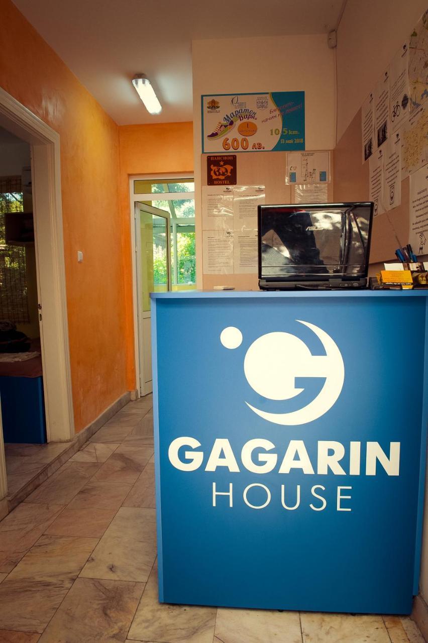 Gagarin House Hostel Varna Buitenkant foto