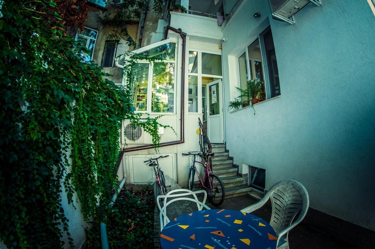 Gagarin House Hostel Varna Buitenkant foto