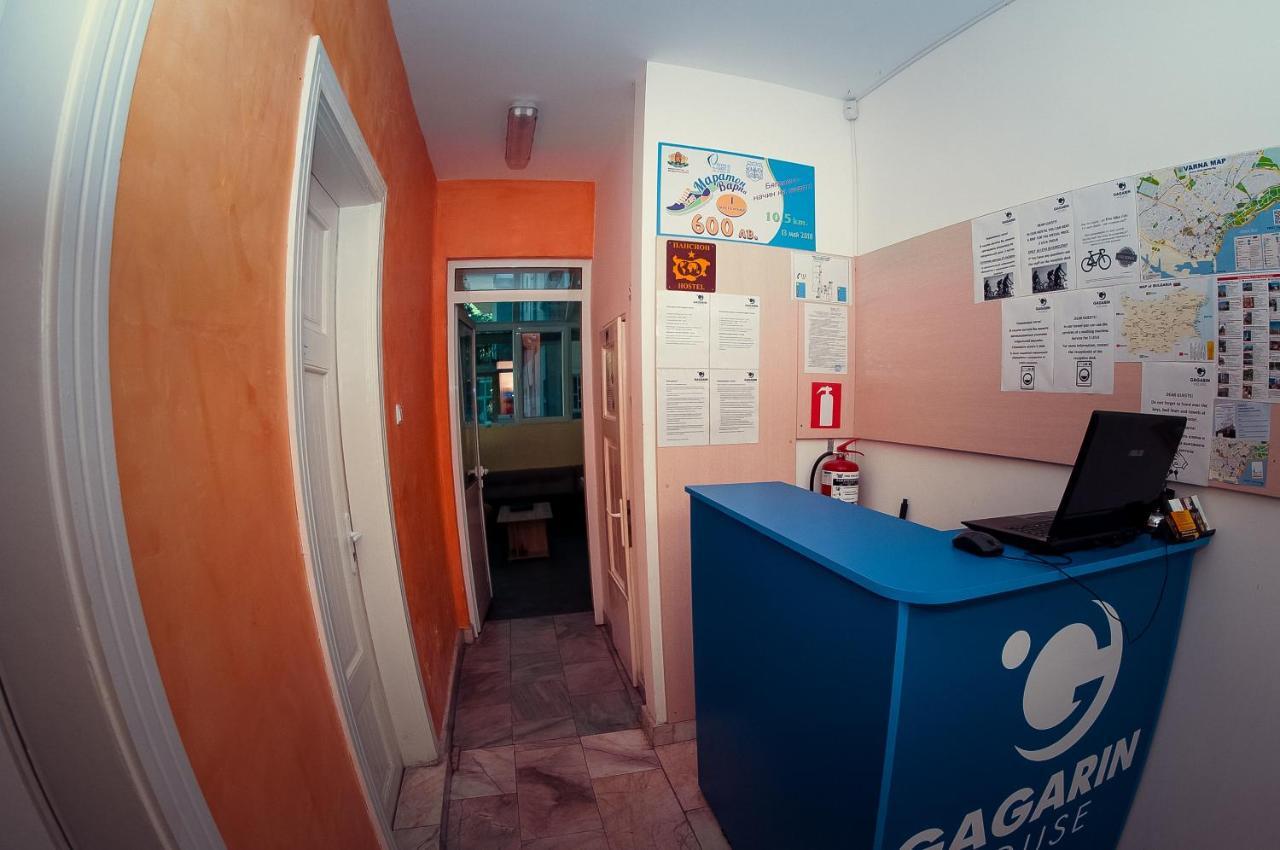 Gagarin House Hostel Varna Buitenkant foto